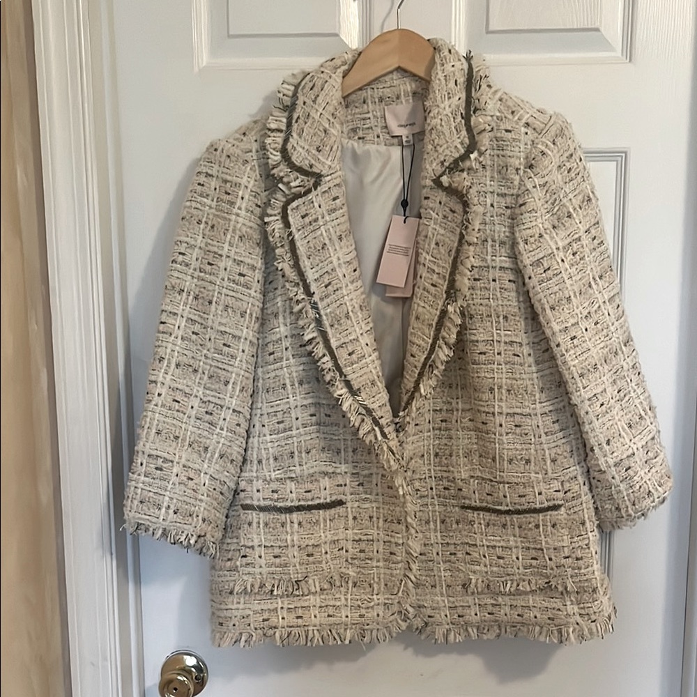 Cinq a Sept Elegant Cream Tweed Women's Jacket - size 12. NWT